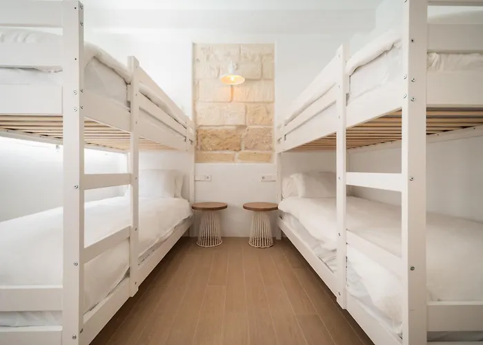 Llonga's Pensión Ciutadella (Menorca)